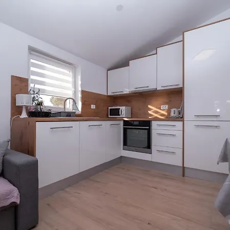 Shurida Apartmán *